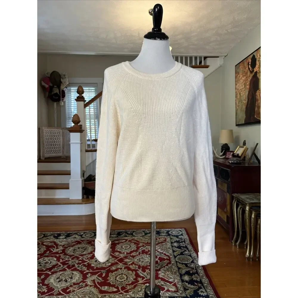 Banana Republic Womens M Cream 100% Merino Wool Ribbed Pullover Sweater Classic